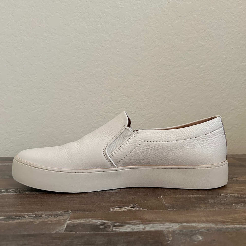 Frye Women’s “Lena” Leather Slip On Shoes! Size 8.5!!! - Picture 12 of 16